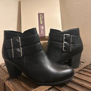 Clarks Palma Rena- Black, Double Buckle, Ankle Booties